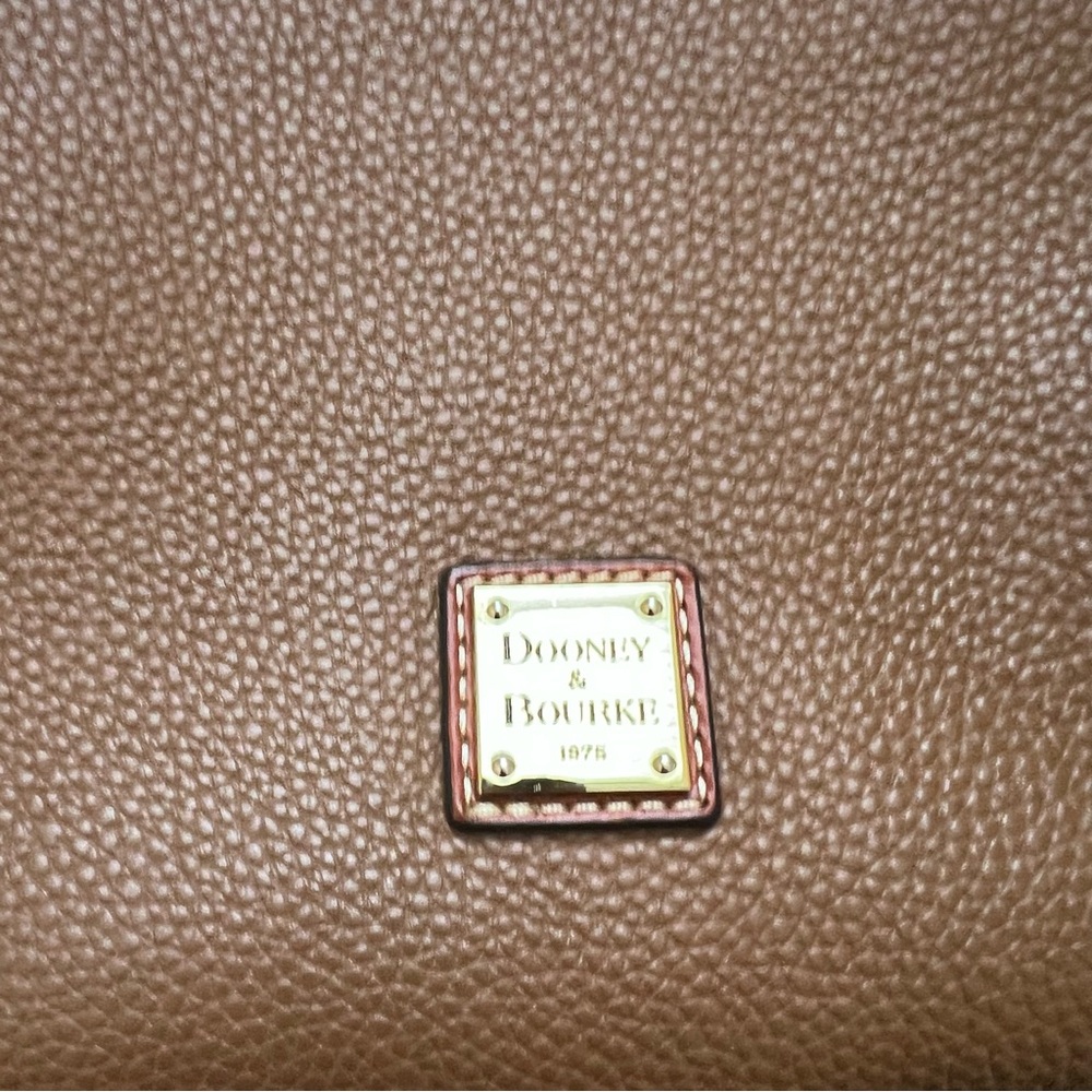 Dooney & Bourke Caramel Small Leisure Leather Tote and Wallet Set EUC - Picture 2 of 12